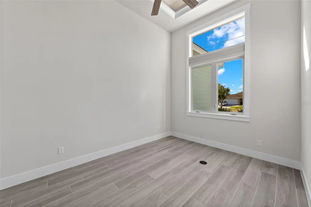 2129 Cape Coral Parkway W Cape Coral FL 33914