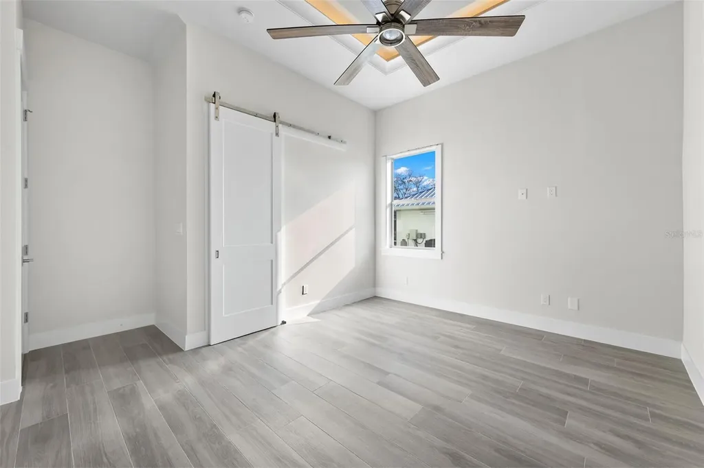 2129 Cape Coral Parkway W Cape Coral FL 33914