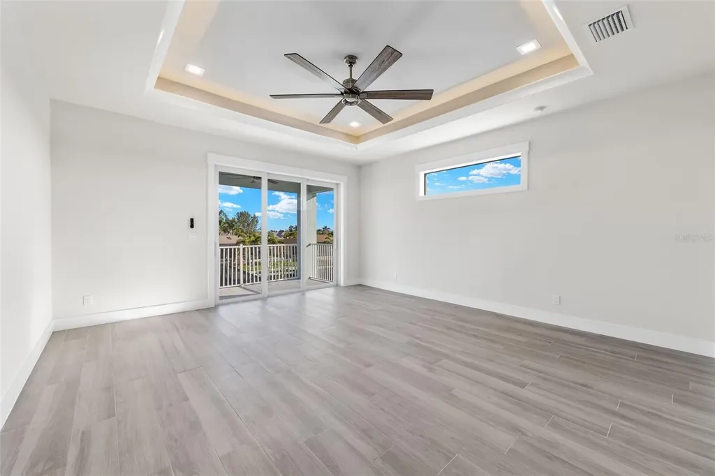2129 Cape Coral Parkway W Cape Coral FL 33914