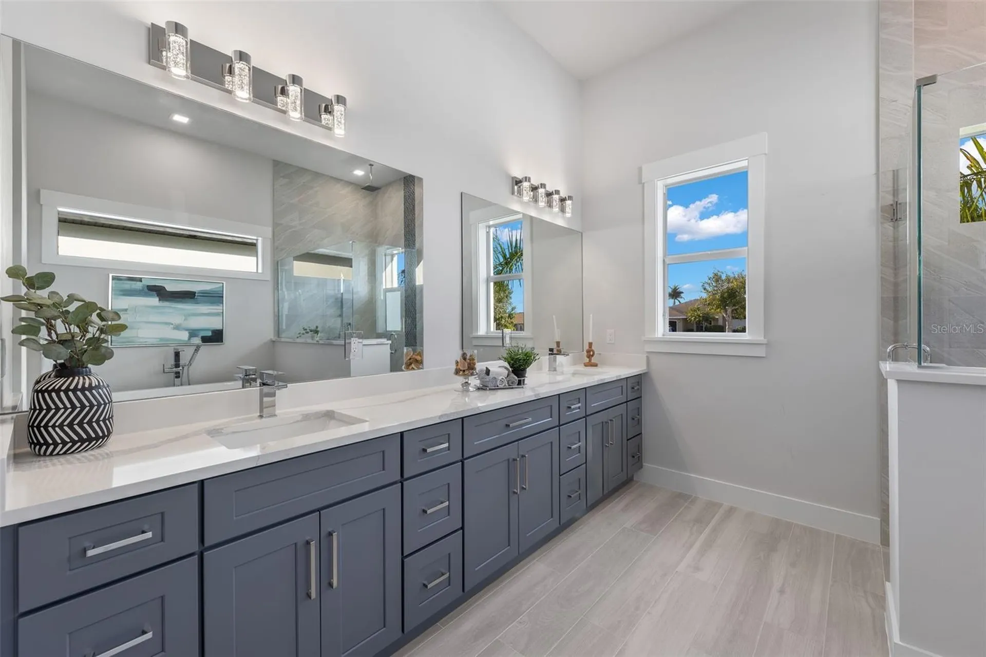 2129 Cape Coral Parkway W Cape Coral FL 33914