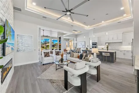 2129 Cape Coral Parkway W Cape Coral FL 33914