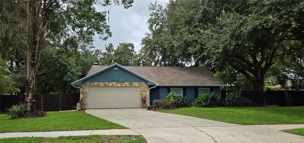 15704 Almondwood Drive Tampa FL 33613