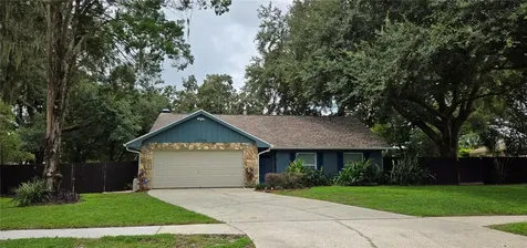 15704 Almondwood Drive Tampa FL 33613