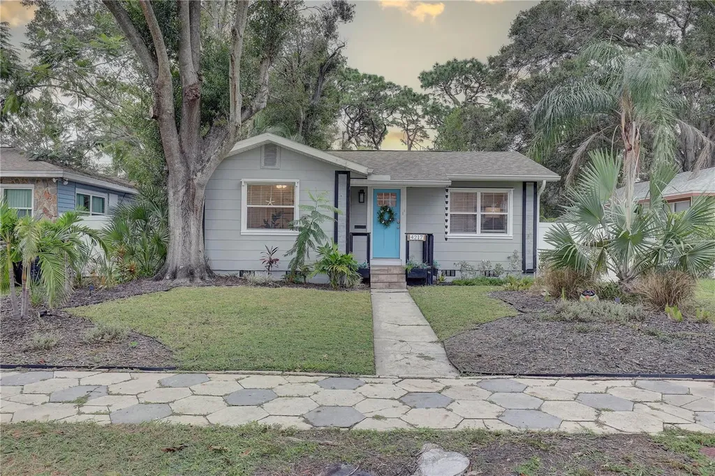 4217 3rd Avenue S St Petersburg FL 33711