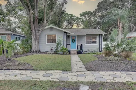 4217 3rd Avenue S St Petersburg FL 33711