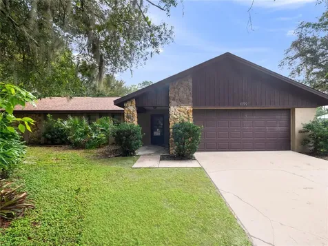 1099 E De Carlo Drive Deltona FL 32725