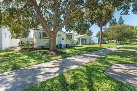 1510 35th Avenue N St Petersburg FL 33704
