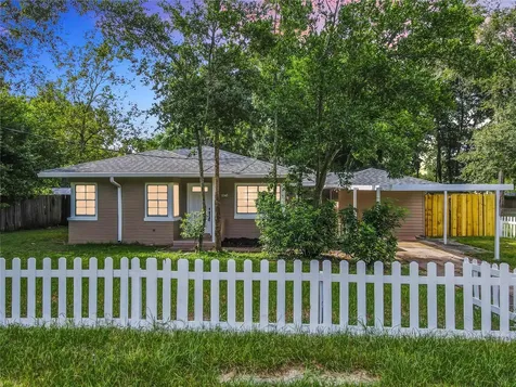 1040 Dorothy Street Lakeland FL 33815