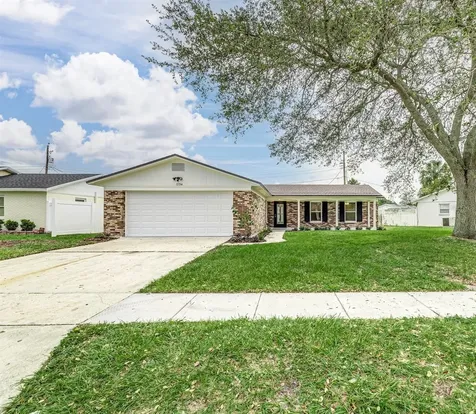 1734 Cordova Circle W Lakeland FL 33801