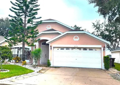 221 Garberia Drive Davenport FL 33837