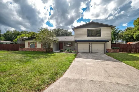 251 Lake Howard Drive SW Winter Haven FL 33880
