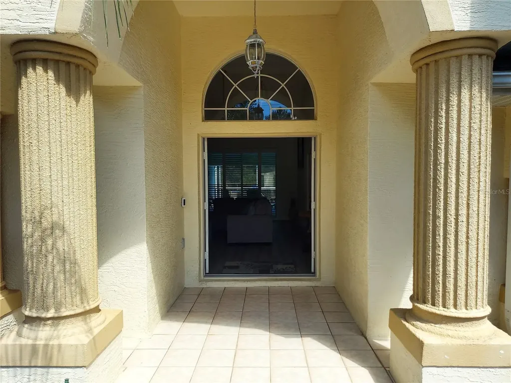 5735 N Lena Drive Beverly Hills FL 34465