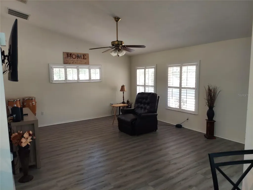 5735 N Lena Drive Beverly Hills FL 34465