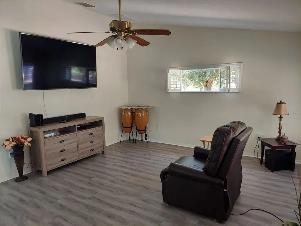 5735 N Lena Drive Beverly Hills FL 34465