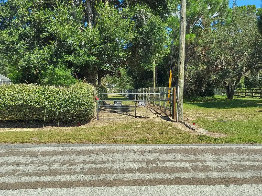 5735 N Lena Drive Beverly Hills FL 34465
