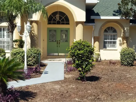 5735 N Lena Drive Beverly Hills FL 34465