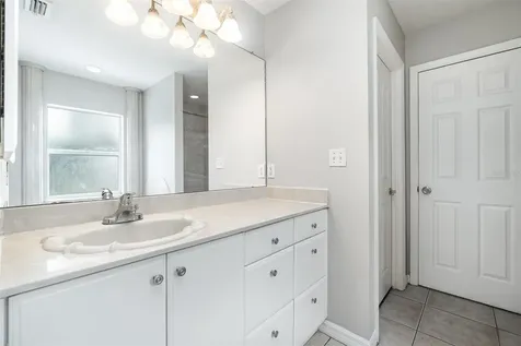 2006 Macaris Avenue North Port FL 34286