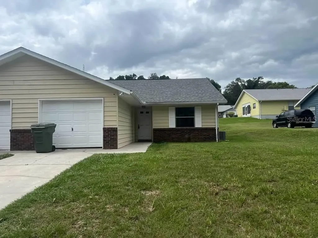 207 Fern Court Leesburg FL 34748