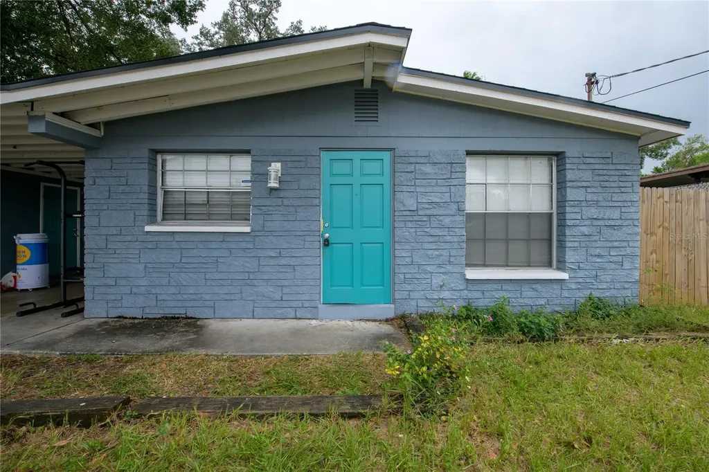 2321 E 112th Avenue Tampa FL 33612
