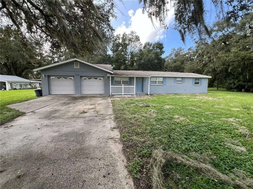 4043 Burrows Road Zephyrhills FL 33542
