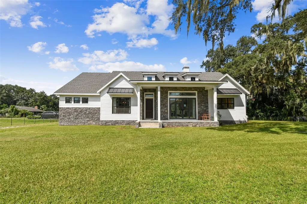 3001 Beautiful Creek Lane Plant City FL 33565