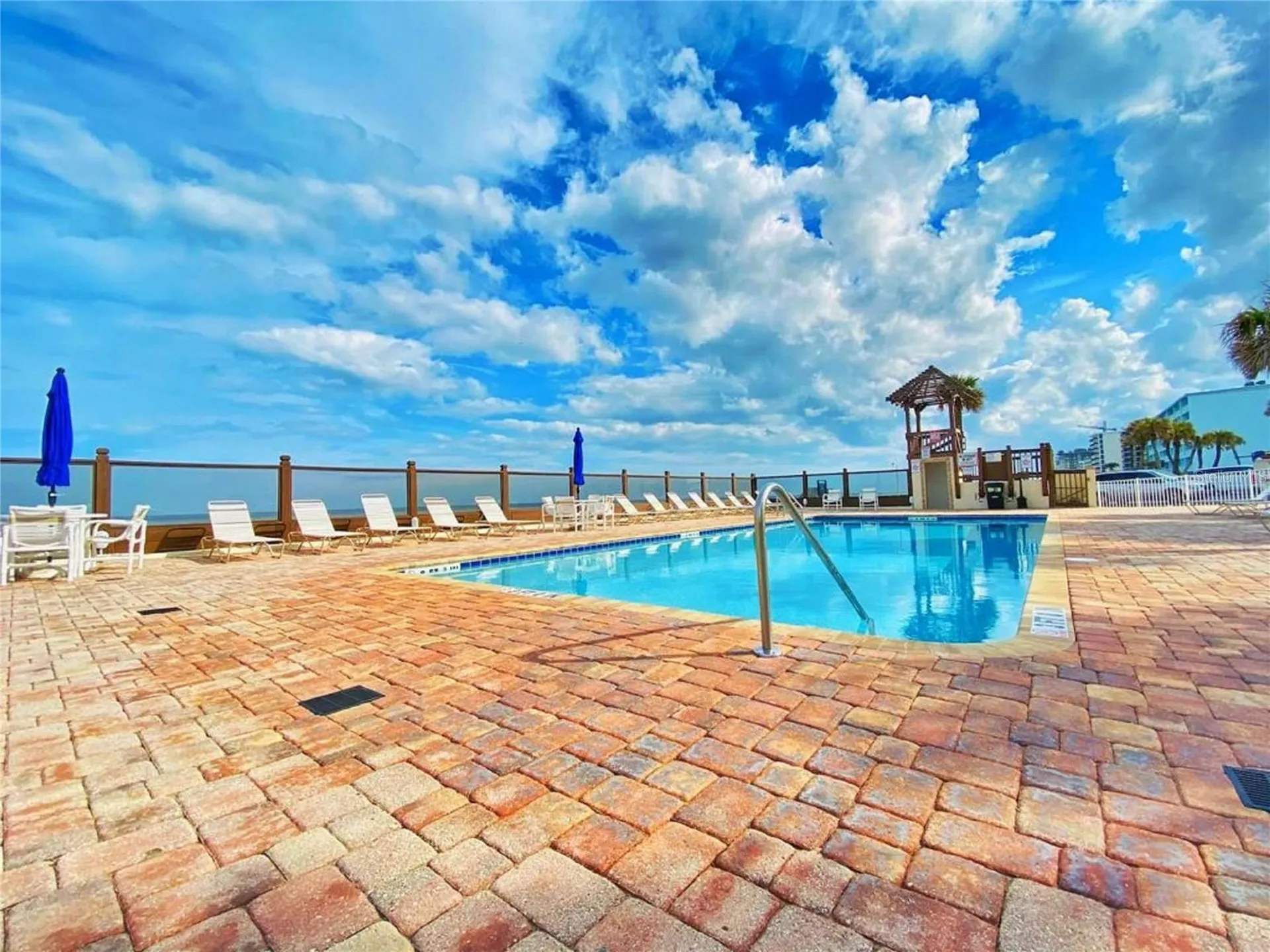 1233 S Atlantic Avenue Daytona Beach FL 32118