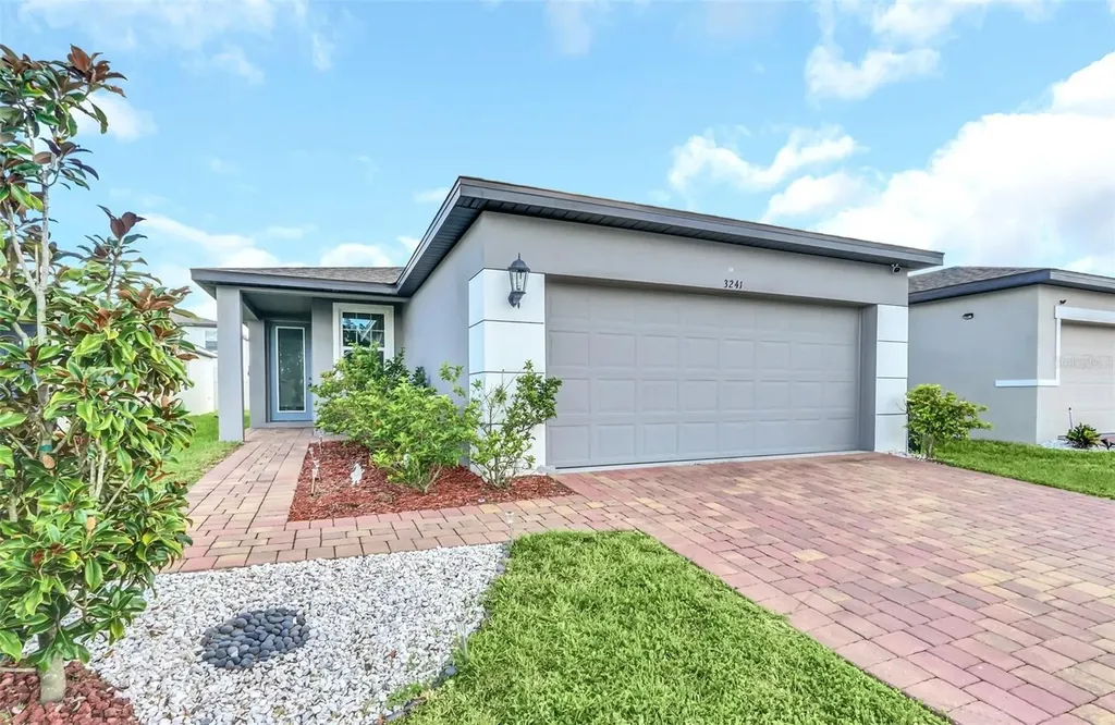 3241 Bella Vista Drive Davenport FL 33897