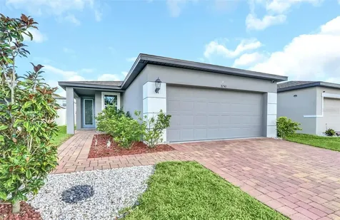 3241 Bella Vista Drive Davenport FL 33897