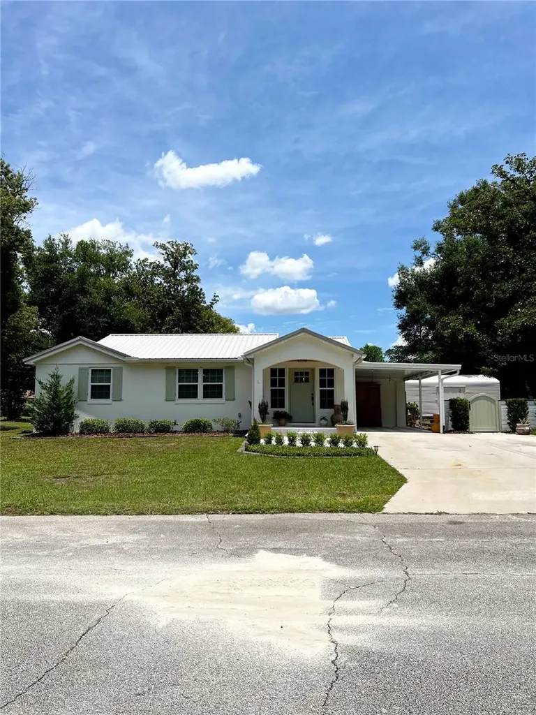 63 Madera Road Debary FL 32713