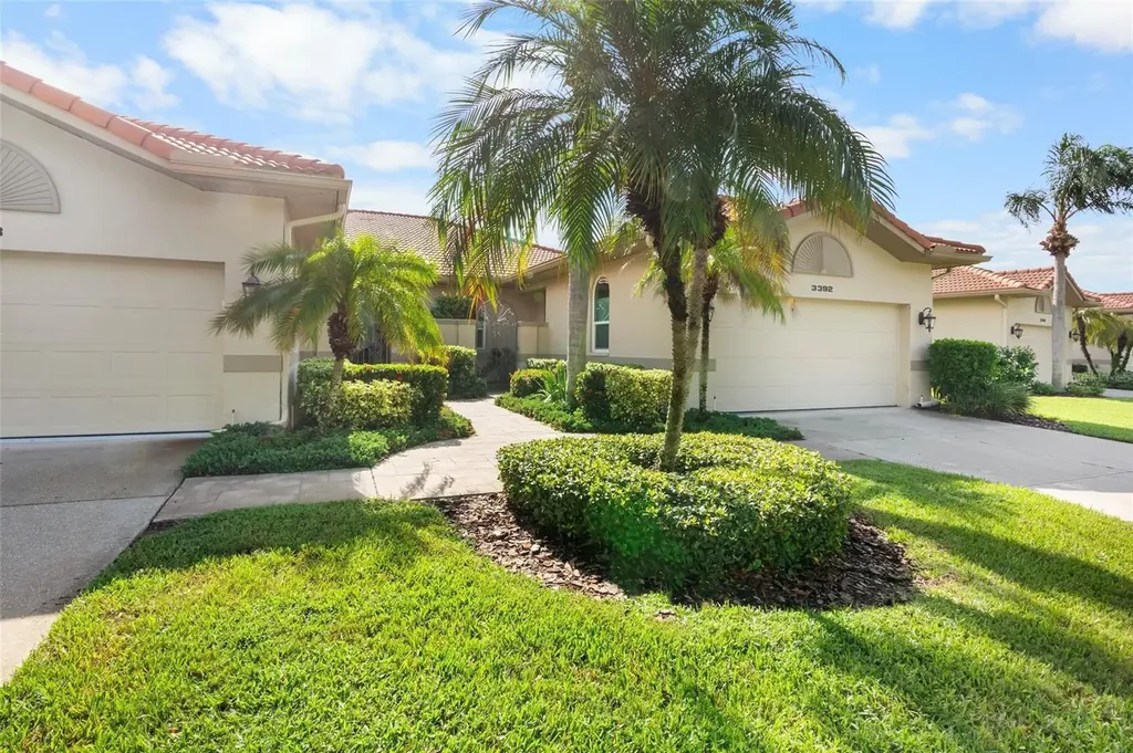 3392 Chelmsford Court Sarasota FL 34235