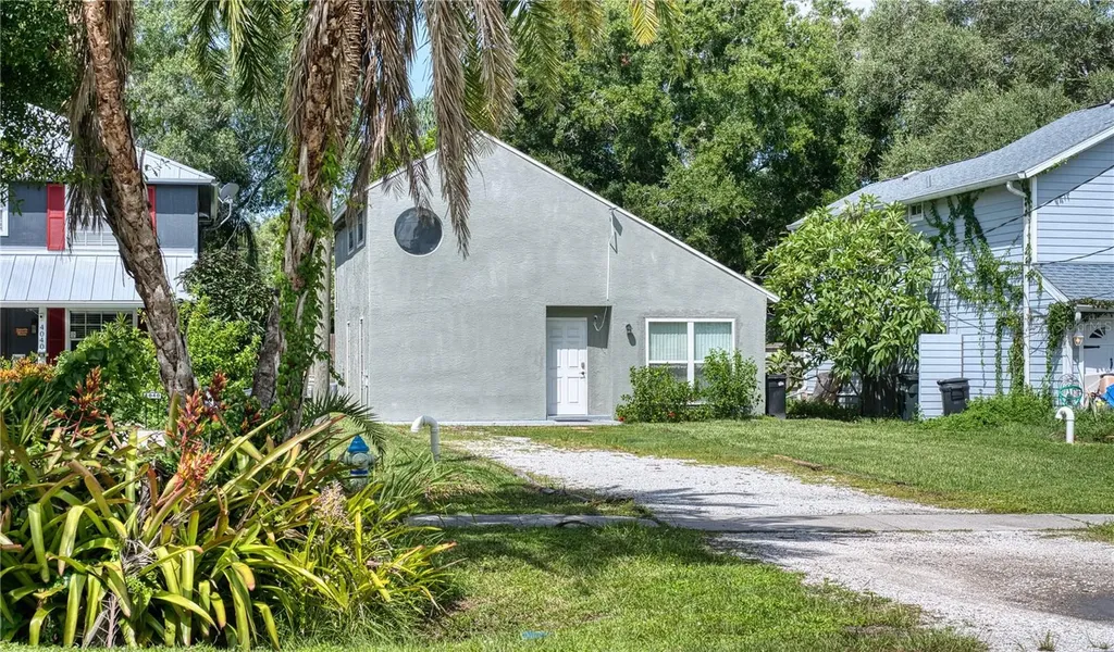 4038 S Lockwood Ridge Road Sarasota FL 34231