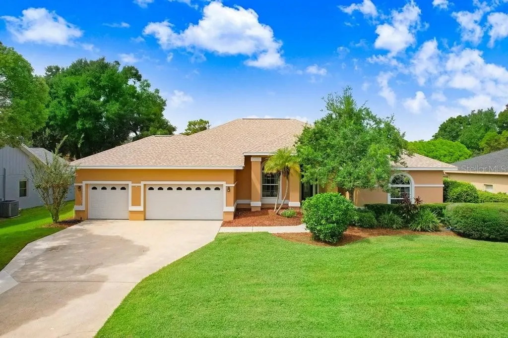 408 Laurel Park Place Seffner FL 33584