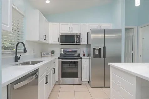 1703 NE 6th Street Cape Coral FL 33909