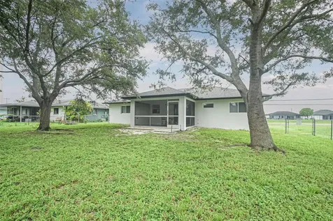 1703 NE 6th Street Cape Coral FL 33909