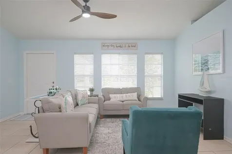 1703 NE 6th Street Cape Coral FL 33909