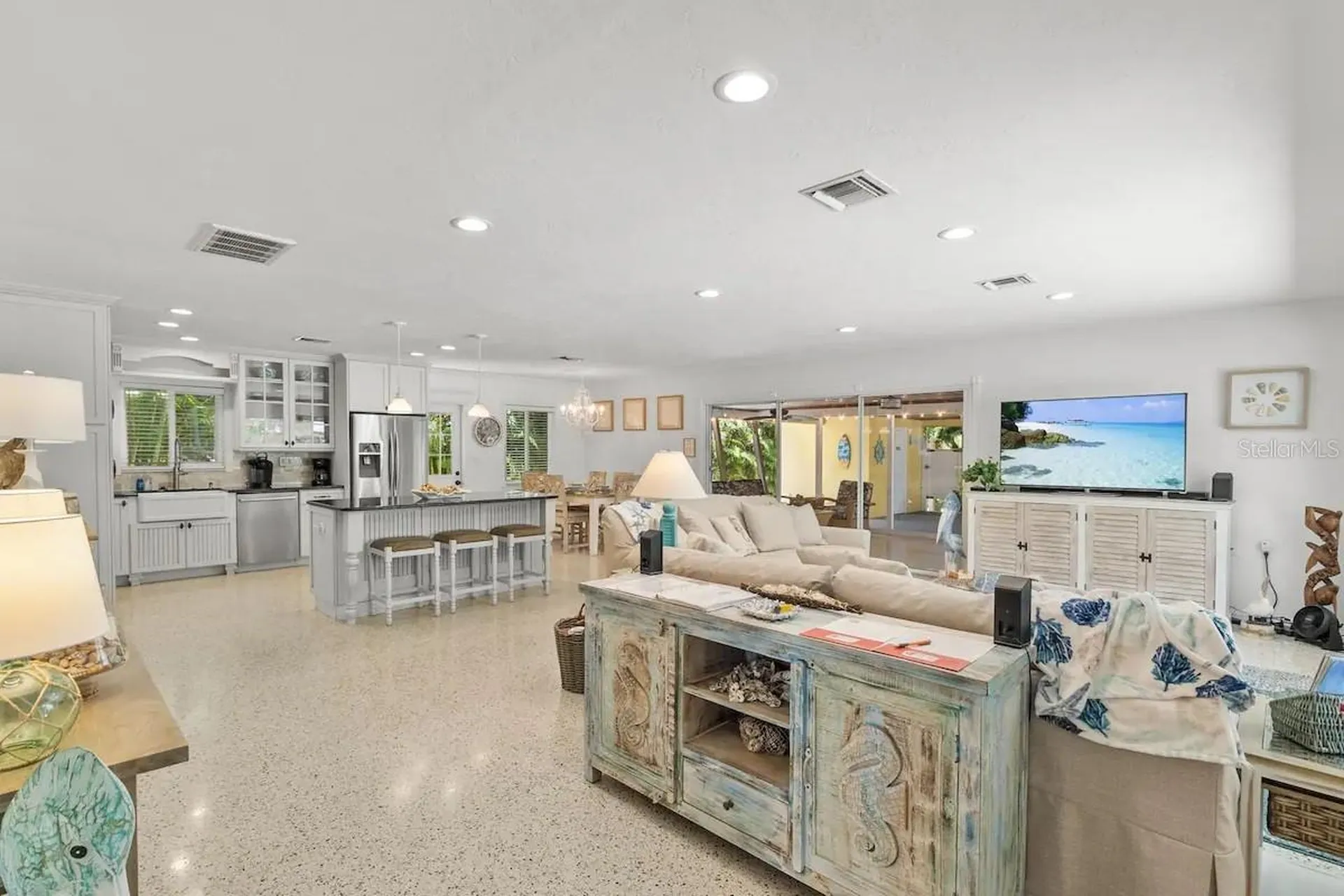 2795 A N Beach Road Englewood FL 34223