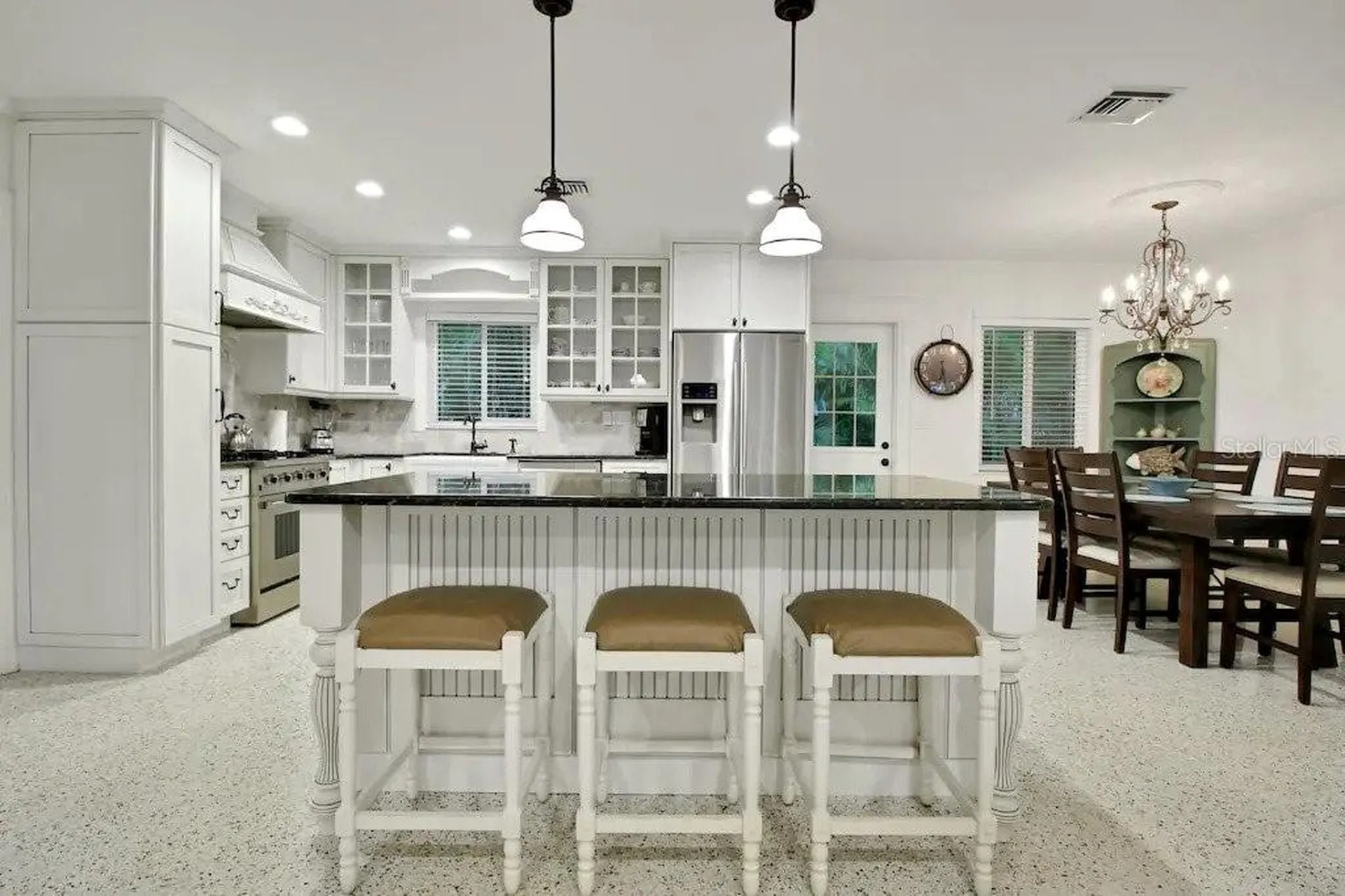 2795 A N Beach Road Englewood FL 34223
