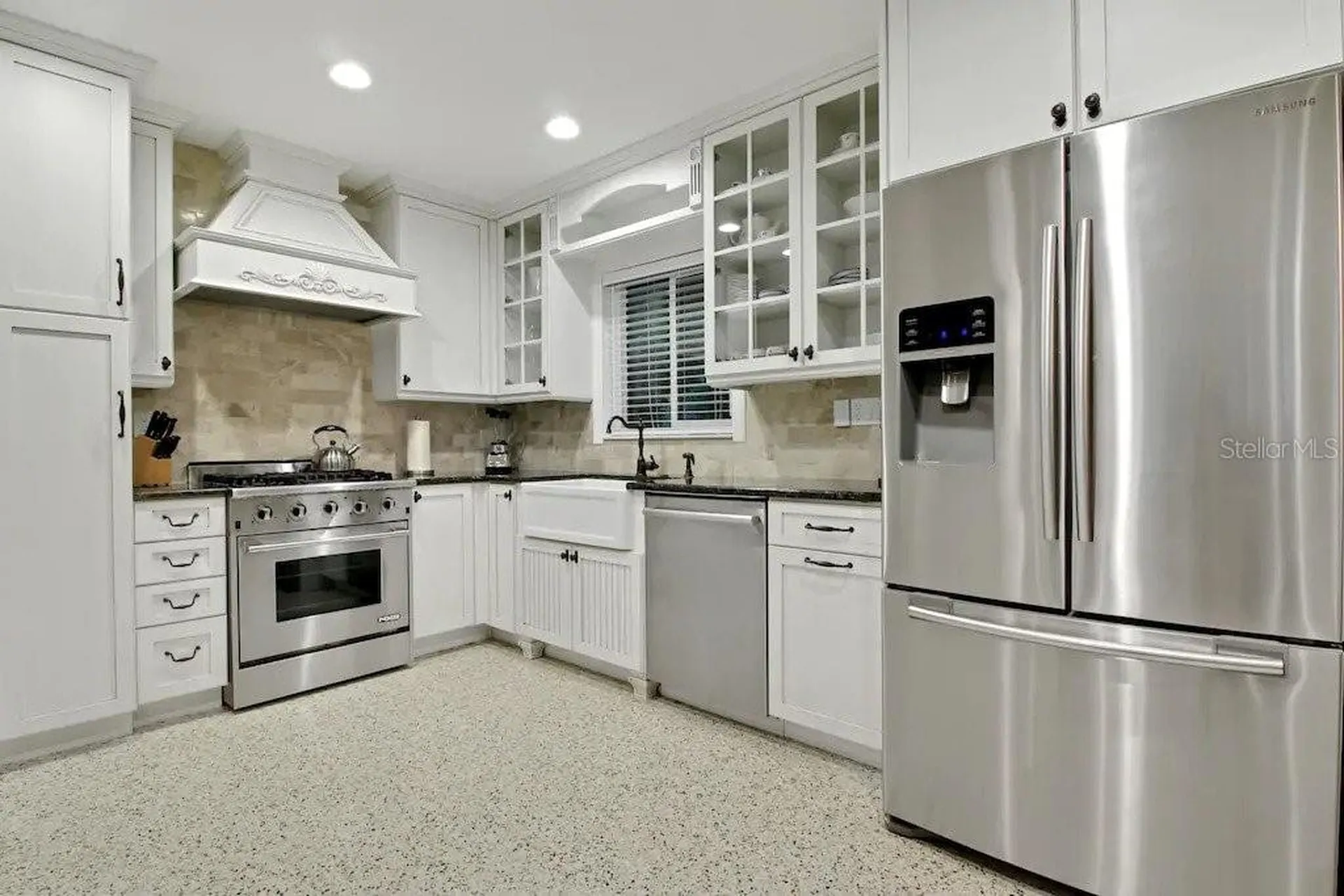 2795 A N Beach Road Englewood FL 34223