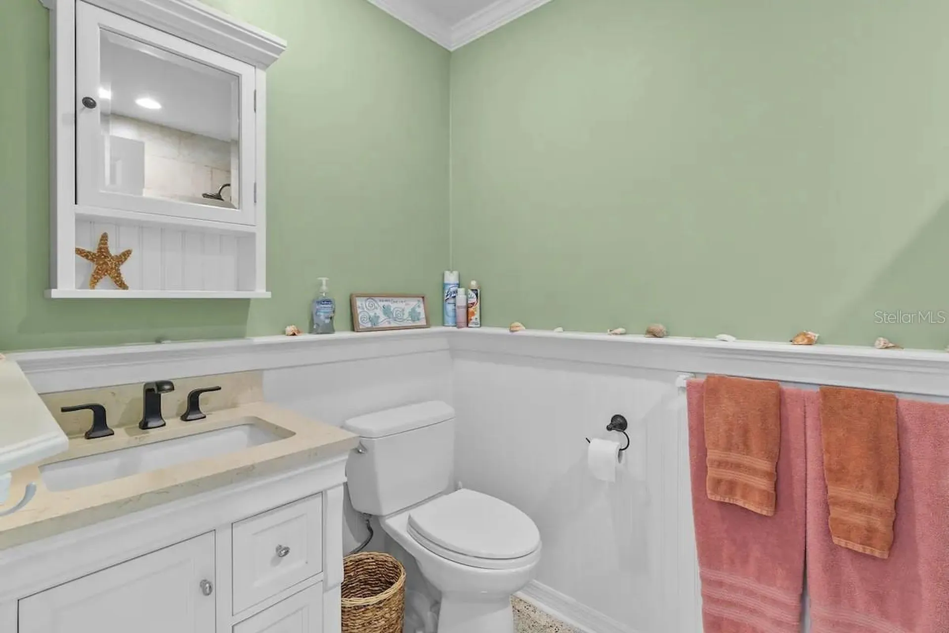 2795 A N Beach Road Englewood FL 34223