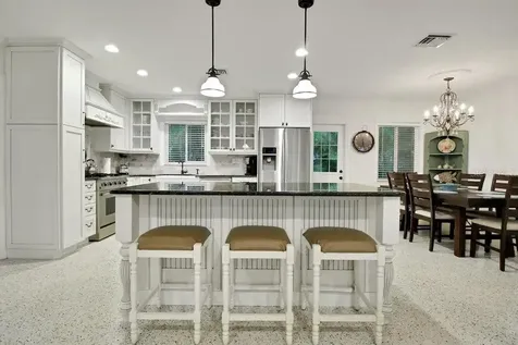 2795 A N Beach Road Englewood FL 34223