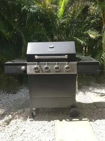 2795 A N Beach Road Englewood FL 34223