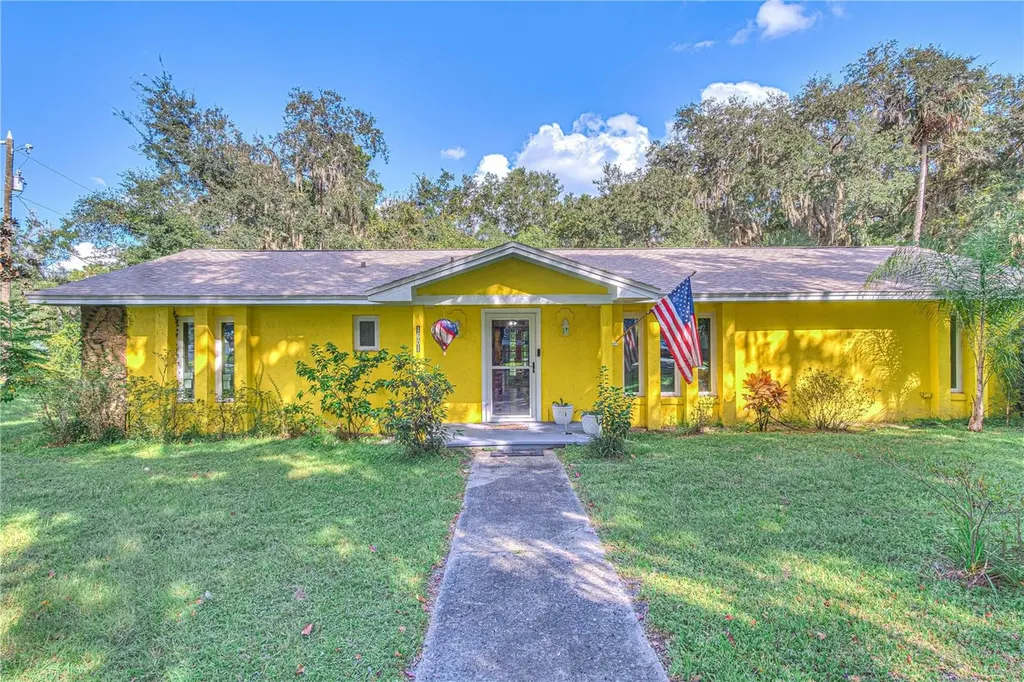 1601 Center Street Deland FL 32720