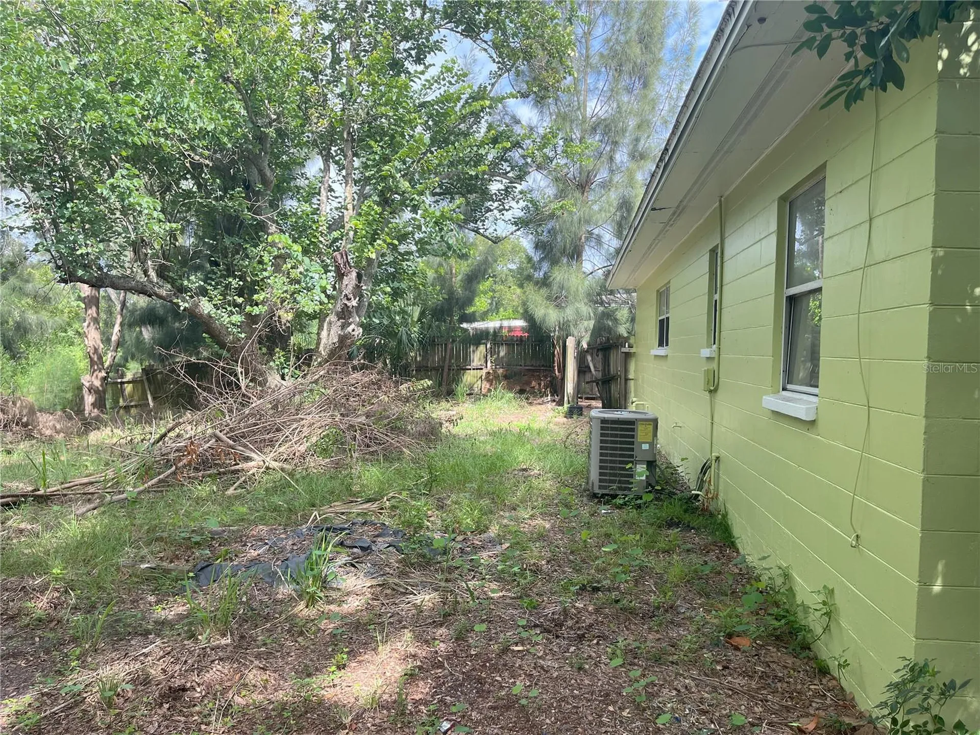 1528 Stevensons Drive Clearwater FL 33755