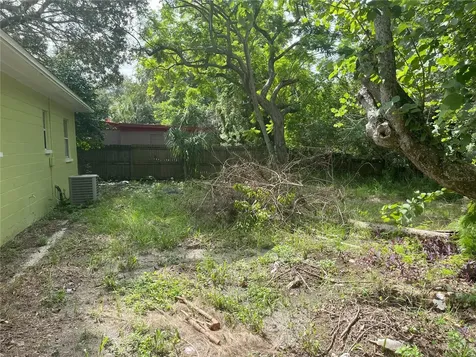 1528 Stevensons Drive Clearwater FL 33755