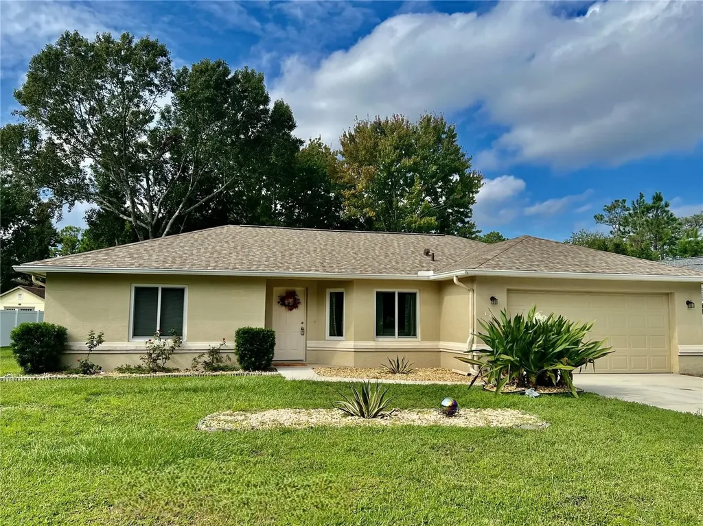 10 Pretoria Lane Palm Coast FL 32164