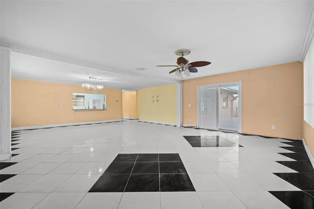 912 Avenue T SE Winter Haven FL 33880
