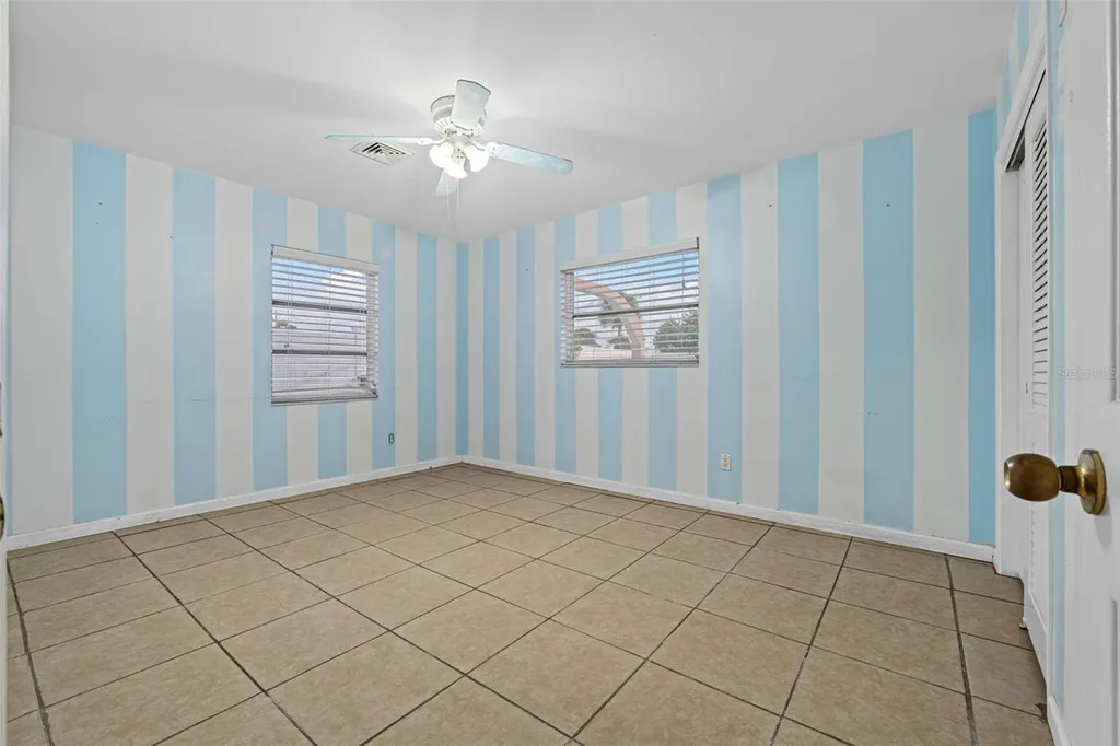912 Avenue T SE Winter Haven FL 33880