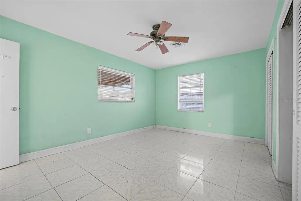 912 Avenue T SE Winter Haven FL 33880