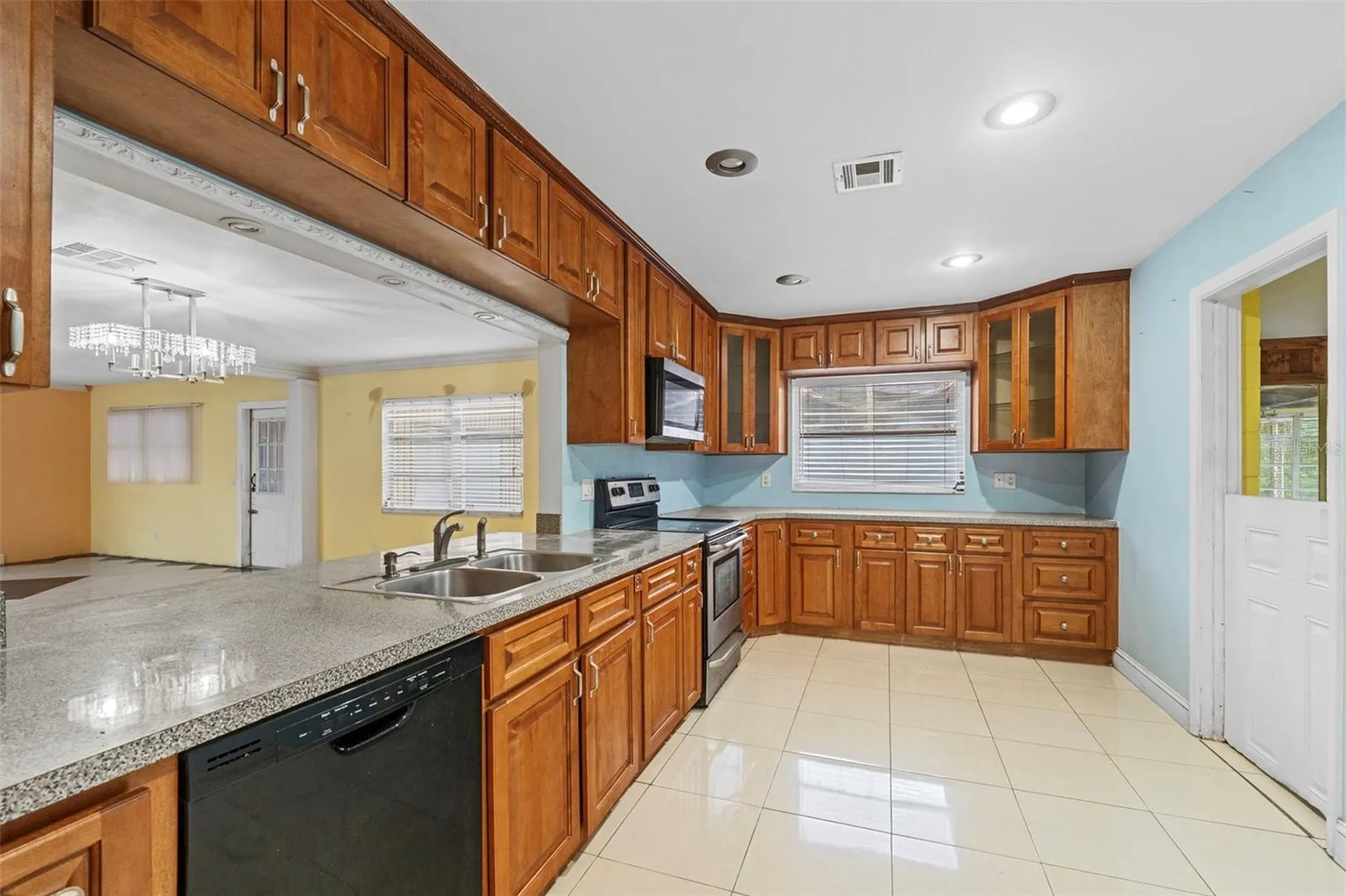 912 Avenue T SE Winter Haven FL 33880