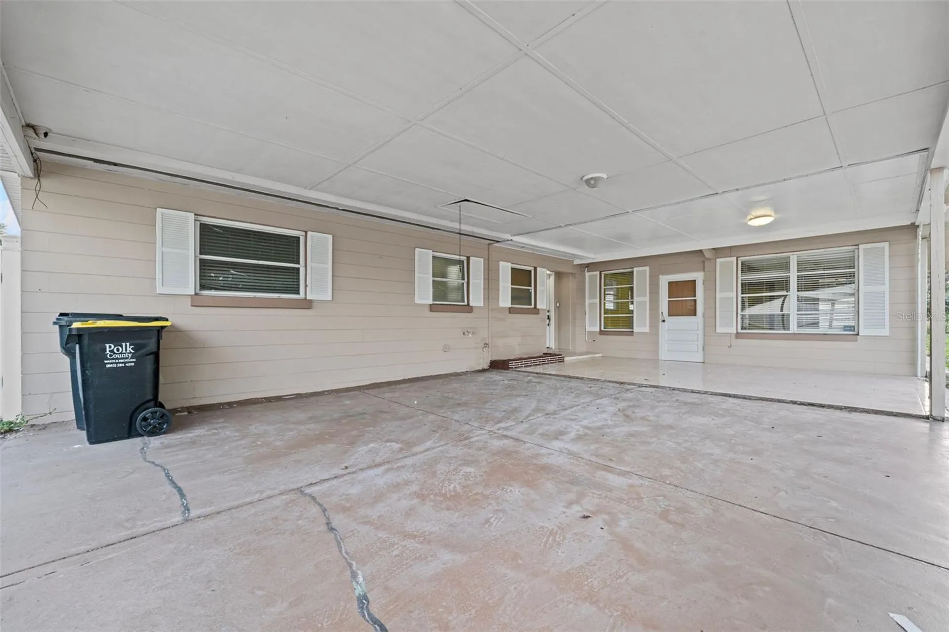 912 Avenue T SE Winter Haven FL 33880